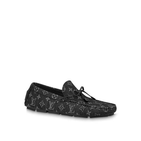 lv moccasins mens